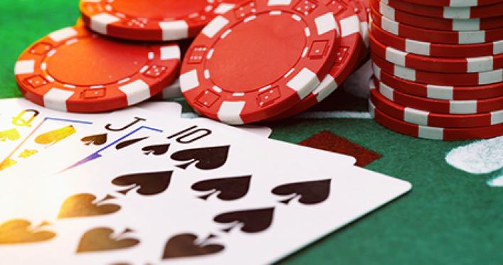 Jouer les Trois Principaux Types de Poker